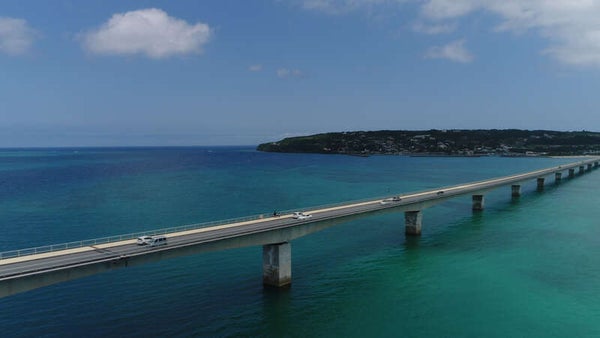 【高松空港発】 沖縄本島グルメな4日間1